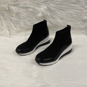 AUTHENTIC MICHAEL KORS Stretch Knit Sock boots